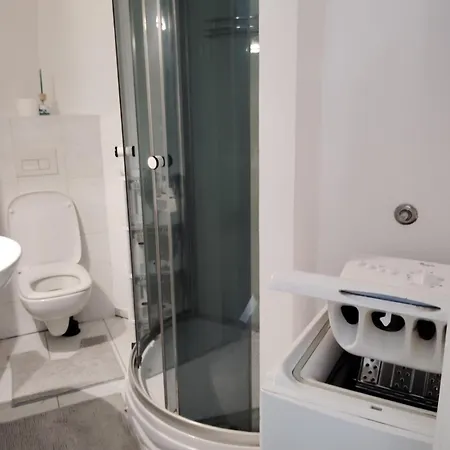 Trubarjeva Street Studio With Self Check-In Ljubljana Extérieur photo